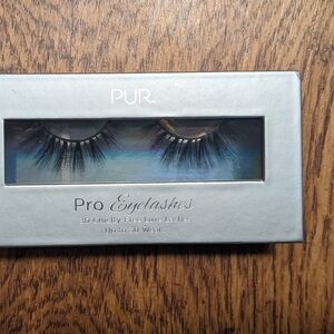 PUR Pro Eyelashes 3D Cruelty-Free Luxe Lashes Jetsetter